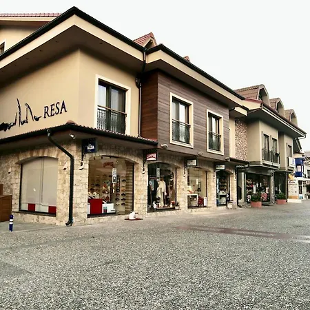 Resa 酒店 *